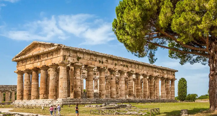 Cosa fare a Paestum: cinque motivi per visitarla